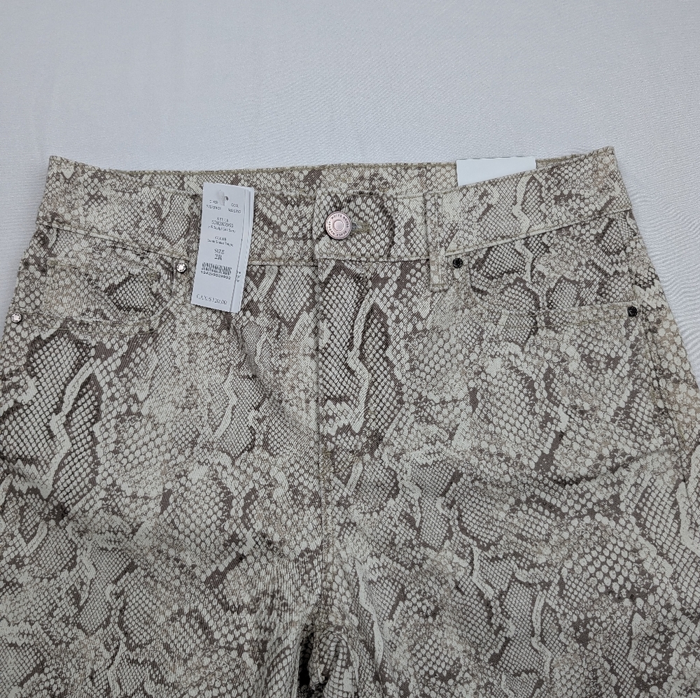 White House Black Market Size 2 Sculpt High Rise Snake Skinny Ankle Jeans NWT - Picture 7 of 9